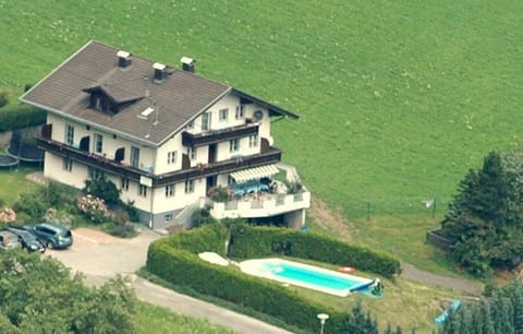 Property building, Bird's eye view