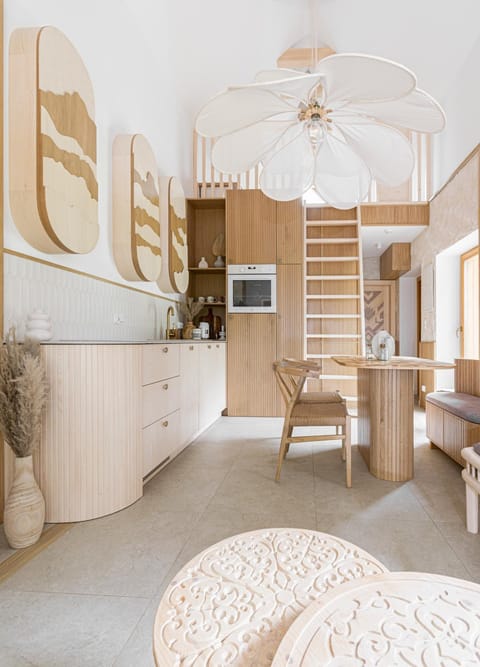 Kitchen or kitchenette, Living room, Dining area