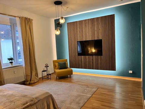 Living room, Bedroom