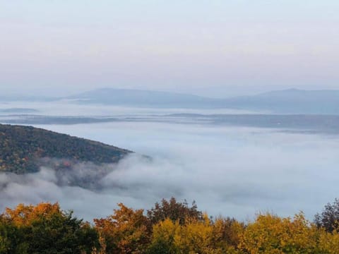 Moon Hill Retreat House in Andover