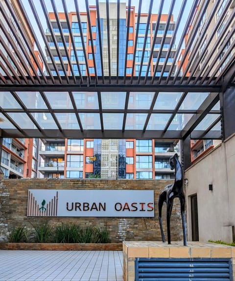 Property building, Day, City view