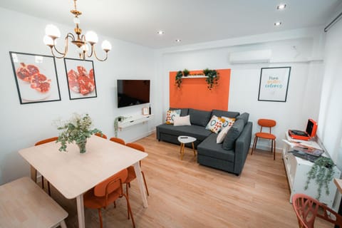 TV and multimedia, Living room, Dining area