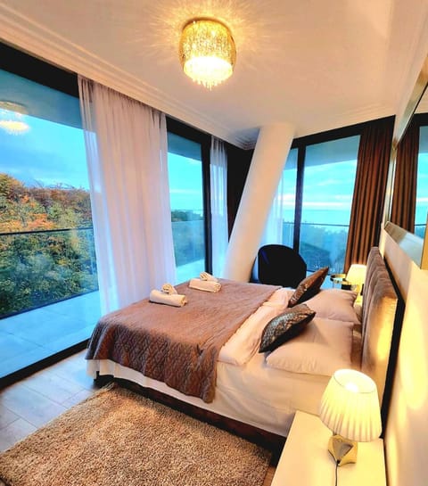 Natural landscape, Bedroom, Sea view