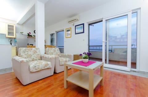 Vila Dunja Villa in Makarska