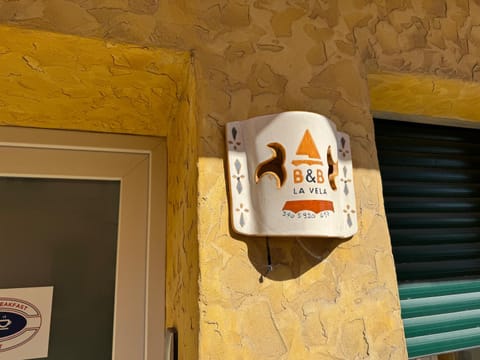 Logo/Certificate/Sign