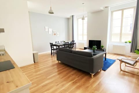 T5 spacieux et chaleureux avec parking privatif Apartment in Orléans