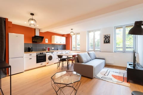 dishwasher, pet friendly, washing machine
