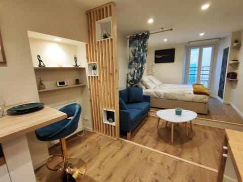 Studio vieille ville tout équipé sans ascenseur Apartment in Menton