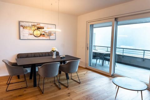 Bella Vista Seeblick Apartment in Villach