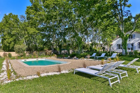 Garden, Garden view, Pool view, Swimming pool, sunbed