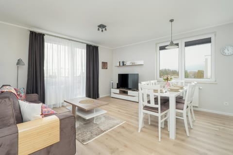 Coffee/tea facilities, Living room, Dining area, Evening entertainment