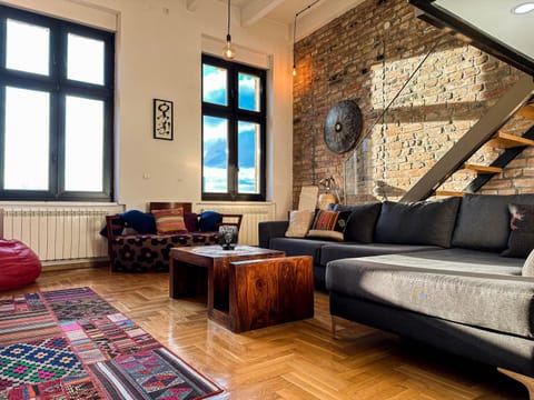 Living room, Decorative detail