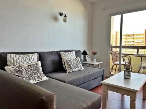 Primera línea de playa con vistas al mar Apartment in Fuengirola