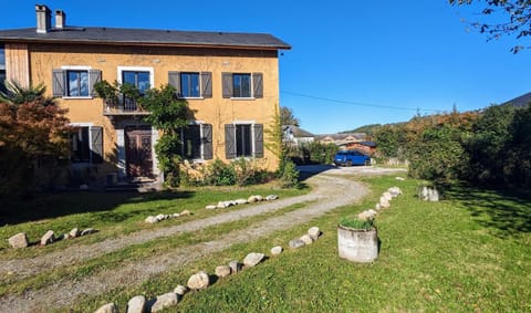 Property building, Garden, Mountain view