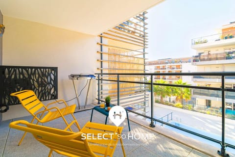 Day, Balcony/Terrace