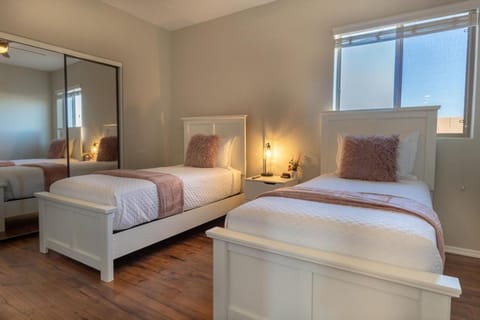 Paradise Retreat Heated Privat Pool BBQ House in Casa Grande