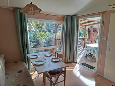 Natural landscape, View (from property/room), Living room, Dining area