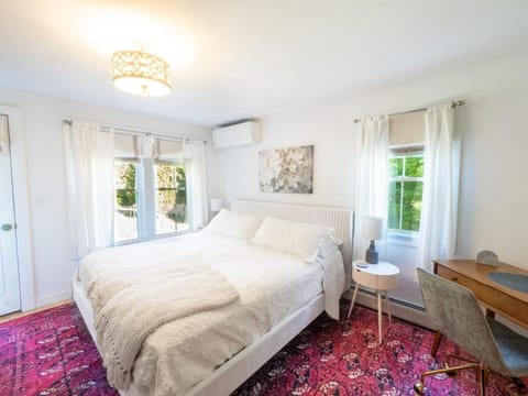 Berkshire Vacation Rental: Stockbridge Home Come Experience The Berkshires House in Stockbridge