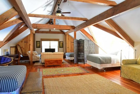 Berkshire Vacation Rentals: Peaceful Post and Beam Loft Sleeps 9 House in New Marlborough