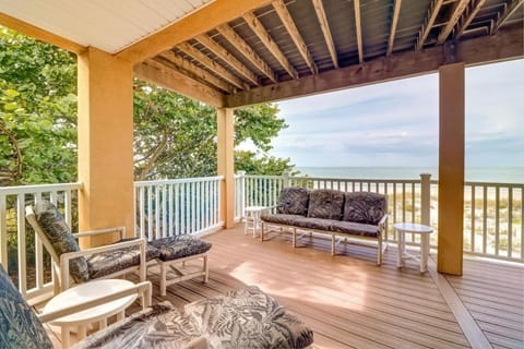 Beach Haven #C7 House in Treasure Island