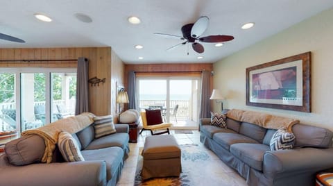 Beach Haven #C7 House in Treasure Island