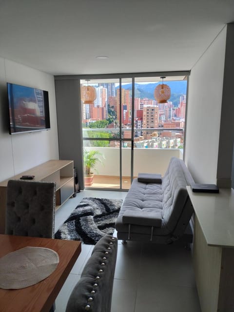 Communal lounge/ TV room, TV and multimedia, Living room, Seating area