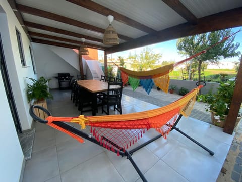Patio, Day, Garden, View (from property/room), Balcony/Terrace, Seating area, Dining area, Garden view