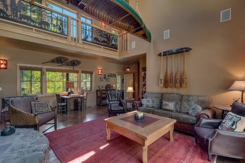 New Listing! West Shore Bliss - 4BR, Private Hot Tub House in Tahoe City