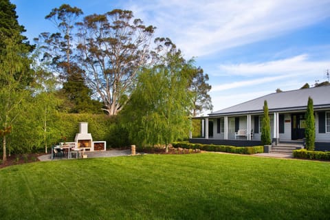 Property building, Garden view