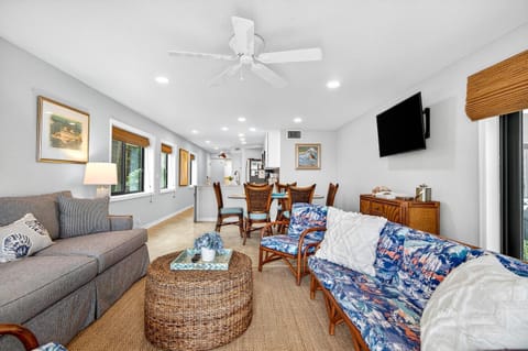 Beachfront Aldea 11 House in Belleair Beach