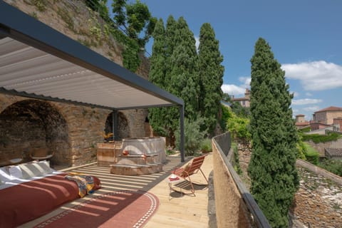 Patio, Hot Tub, Balcony/Terrace