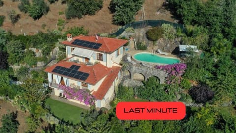 Villa Romantica Sea View Villa in Camaiore