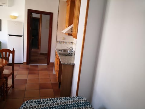 Apartamentos Leonor Carihuela Apartment in Torremolinos