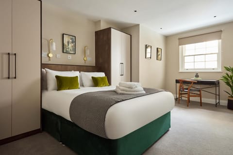 Bed, Bedroom, wardrobe