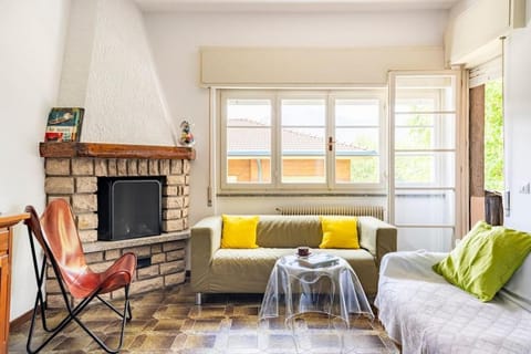 Living room, flat iron