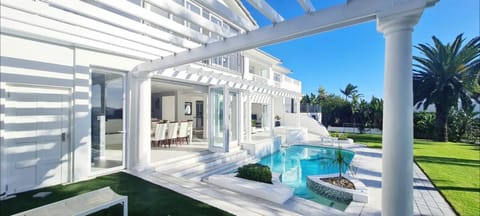 Garden, View (from property/room), Garden view, Pool view, Swimming pool