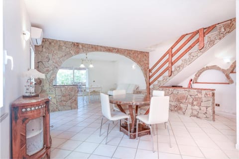 Villa Alfredo Golfo Aranci House in Golfo Aranci