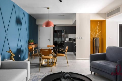 TV and multimedia, Kitchen or kitchenette, Living room, Seating area, Dining area, minibar, pet friendly, stove