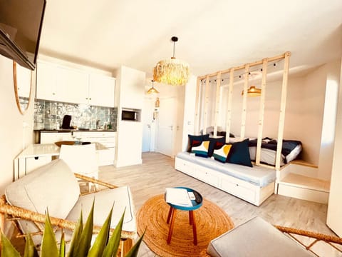 Living room, kitchen
