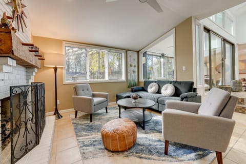 Cassopolis Vacation Home - Walk to Diamond Lake! House in Cassopolis