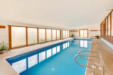 Historic Wisconsin Retreat on 26-Acre Property! House in Iowa