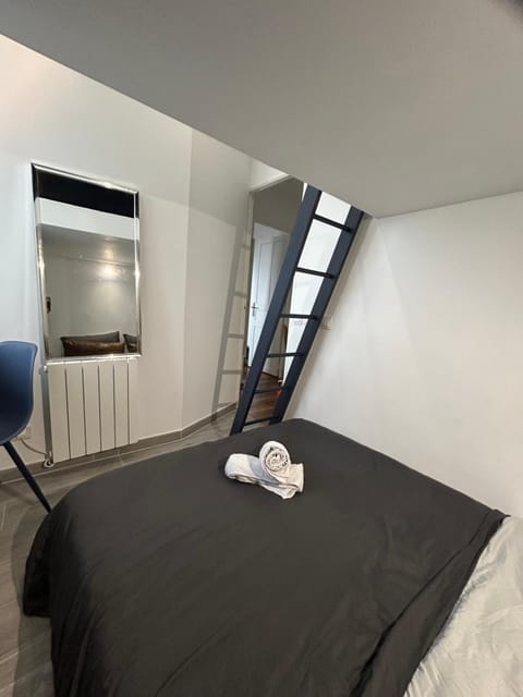 appartement proche de Paris Cosy et Lumineux Apartment in Île-de-France