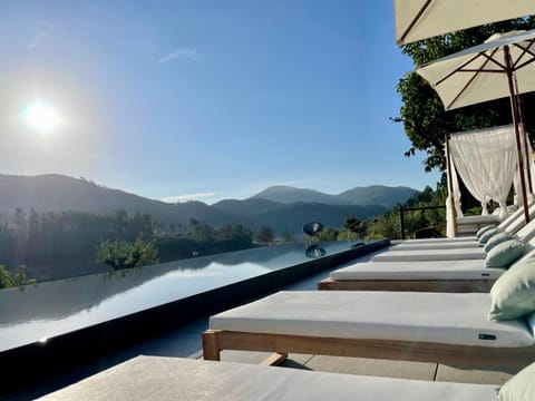 Pool view, River view, Swimming pool, sunbed