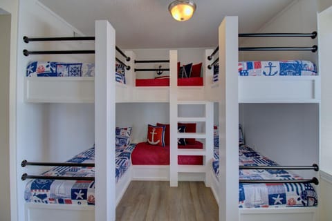 Crescent Shores South - 612 House in North Myrtle Beach