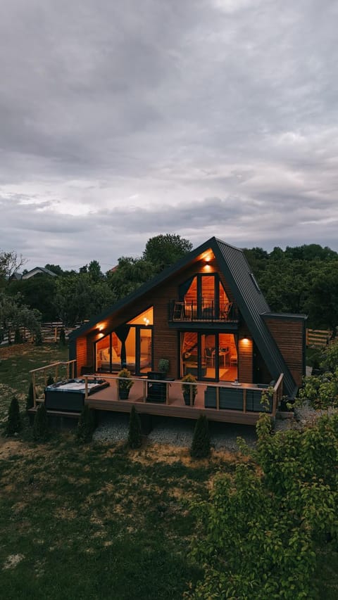 Property building, Natural landscape