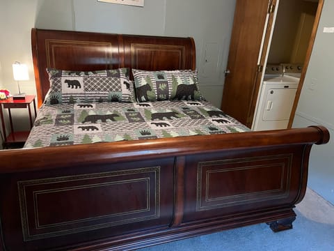 Maple Street Overlook Villa in Lackey Hill