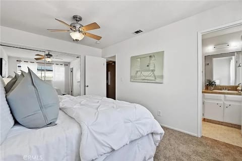 Beachfront 3 Bedroom 3 Bath In Seal Beal, Ca House in Seal Beach