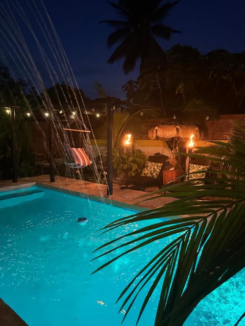 Swimming pool