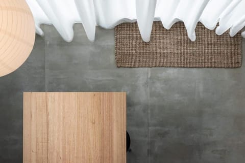 City Lights & Tiny Delights: Near CBD =& Parking House in Launceston