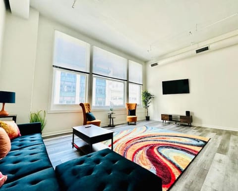 2 BR Contemporary Modern Loft Apartment in Indianapolis